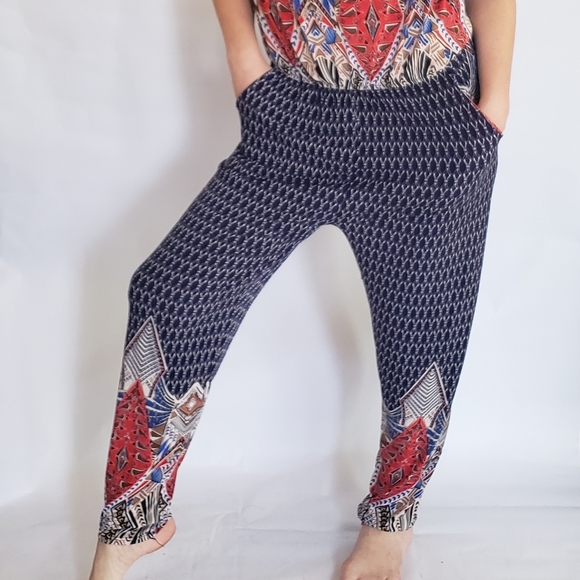 🍄 IT HAS POCKETS! Onesie Jumper - Picture 5 of 6